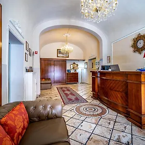 minerva-pisa.it-tuscanyhotel.com/